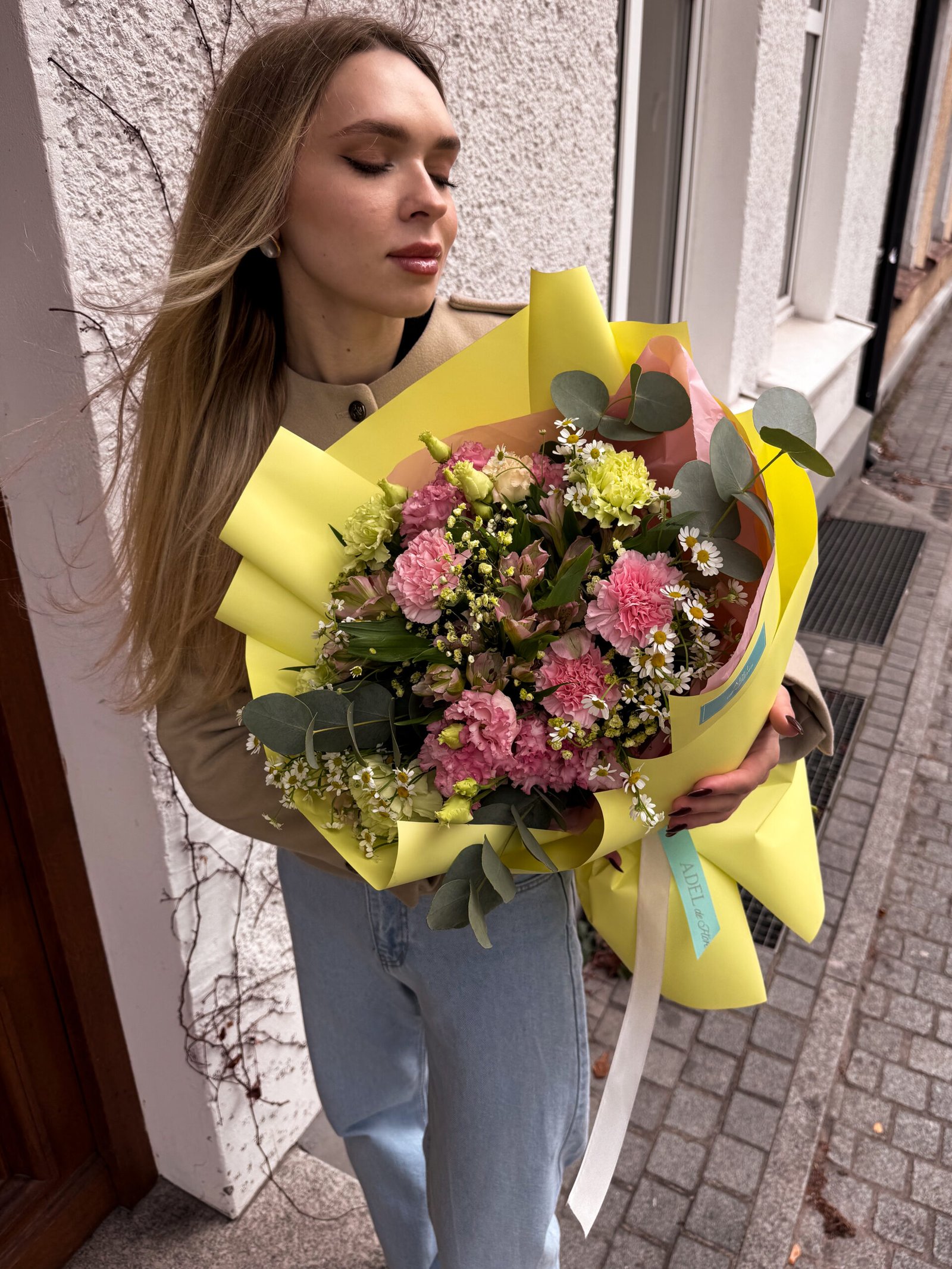 średni bukiet w pastelowych odcieniach - obrazek 3