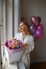 A bouquet of light pink roses, chrysanthemums and carnations — Blush Sonata | Adel de Flores