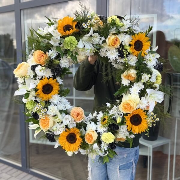 Funeral wreath with sunflowers — Adel de Flores